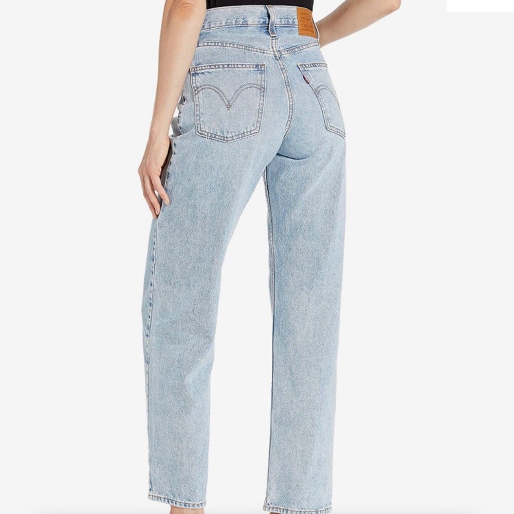 Levi’s Light Wash High-waisted Dad Jeans size 28